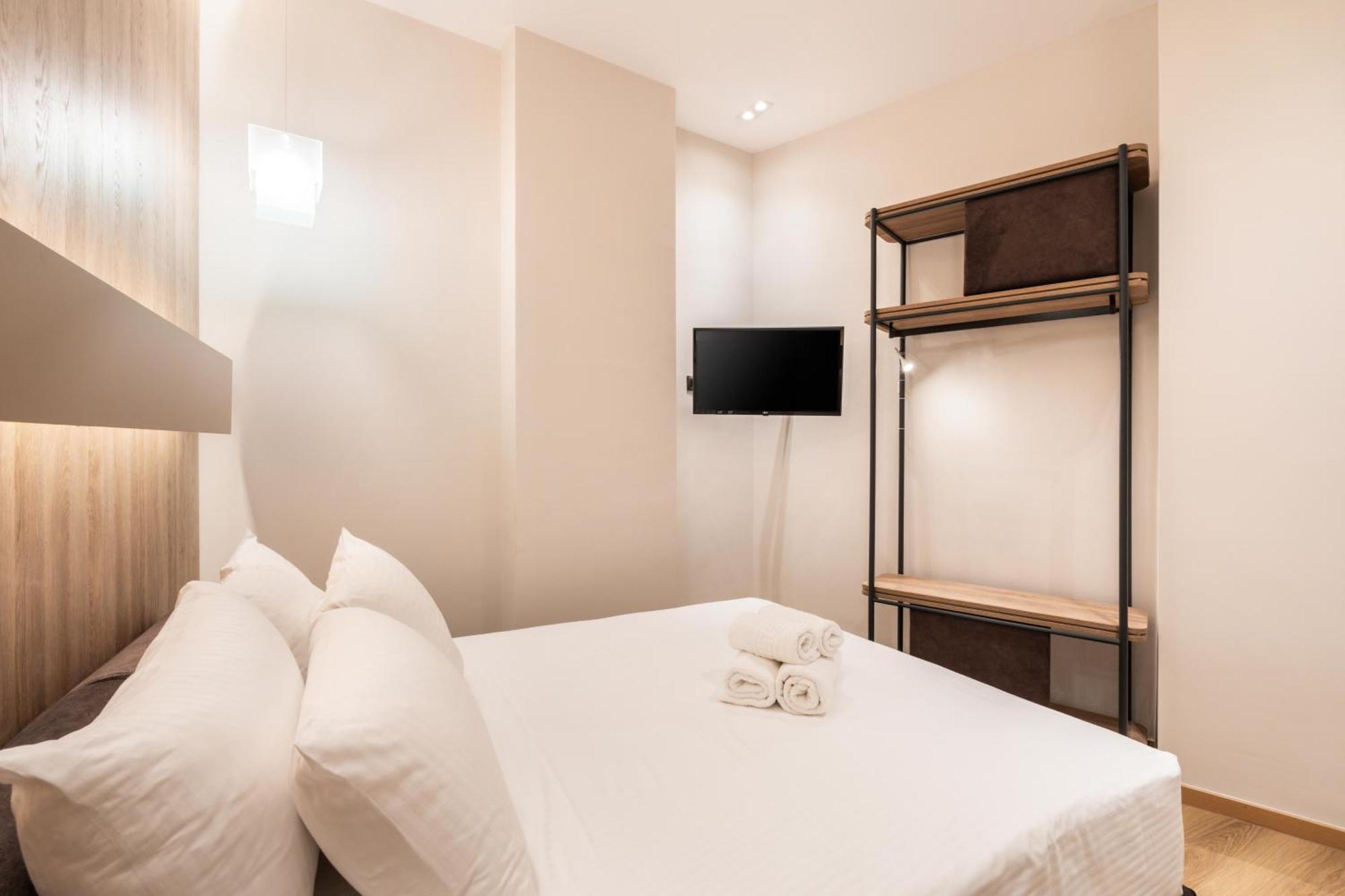 Luxury Bauhaus Athens Atenas Exterior foto
