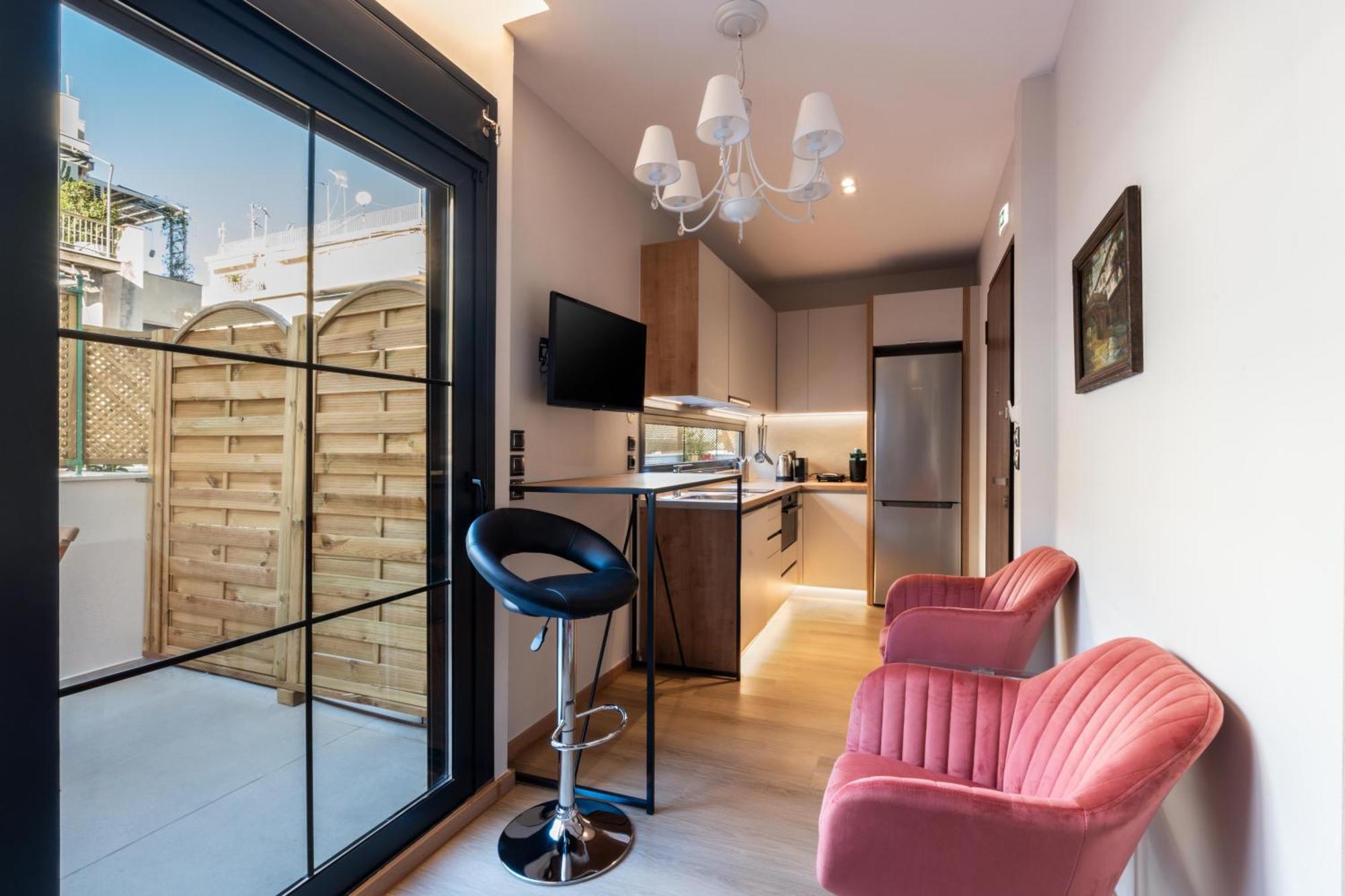 Luxury Bauhaus Athens Atenas Exterior foto