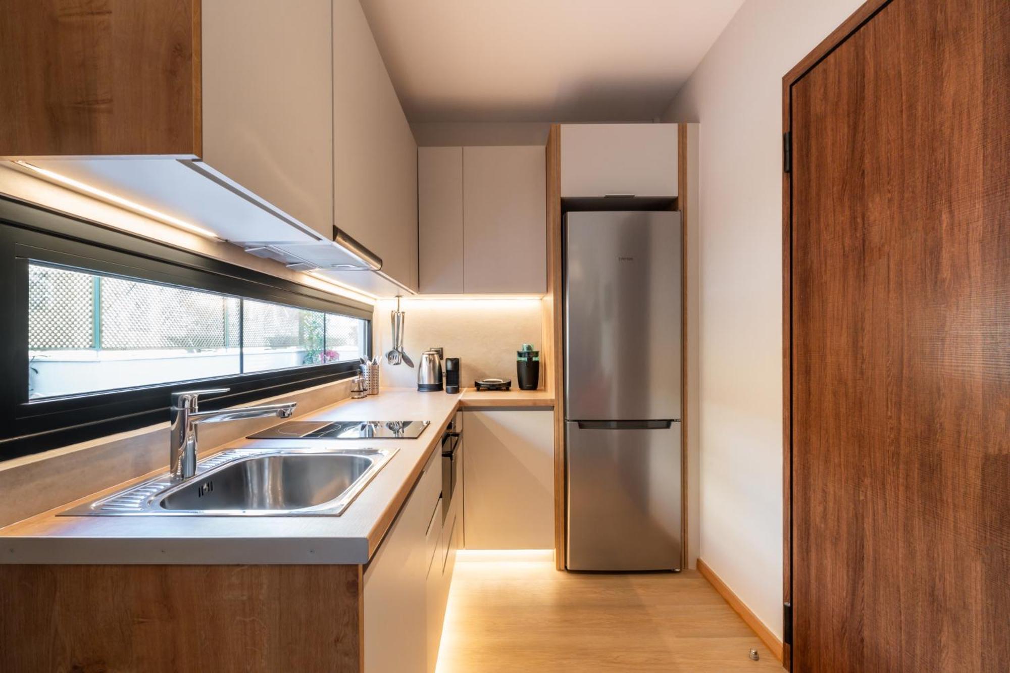 Luxury Bauhaus Athens Atenas Exterior foto