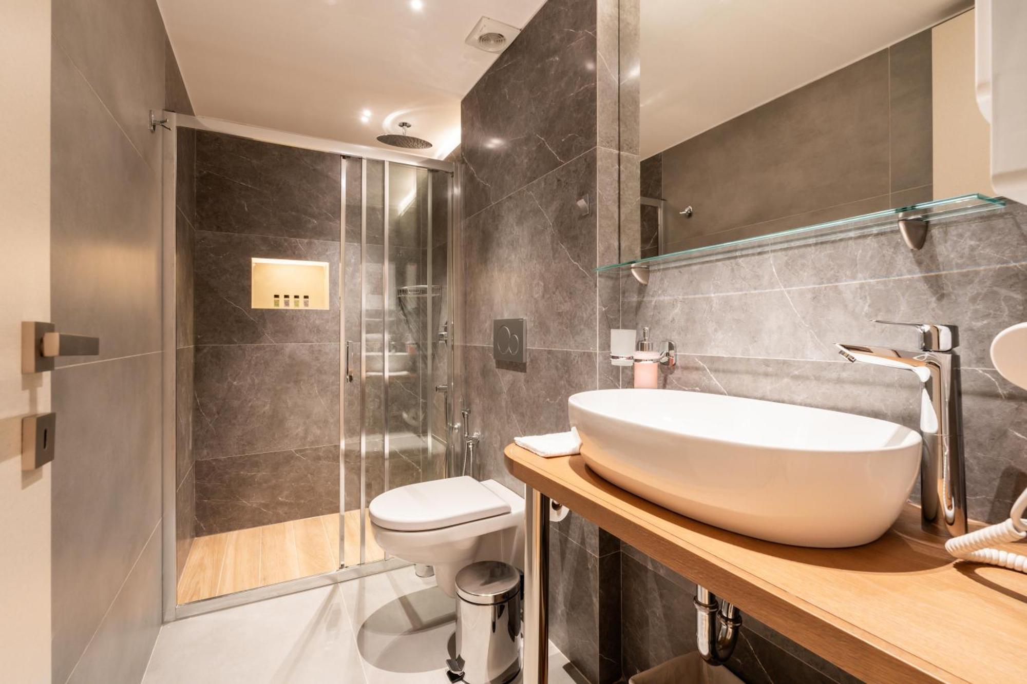 Luxury Bauhaus Athens Atenas Exterior foto