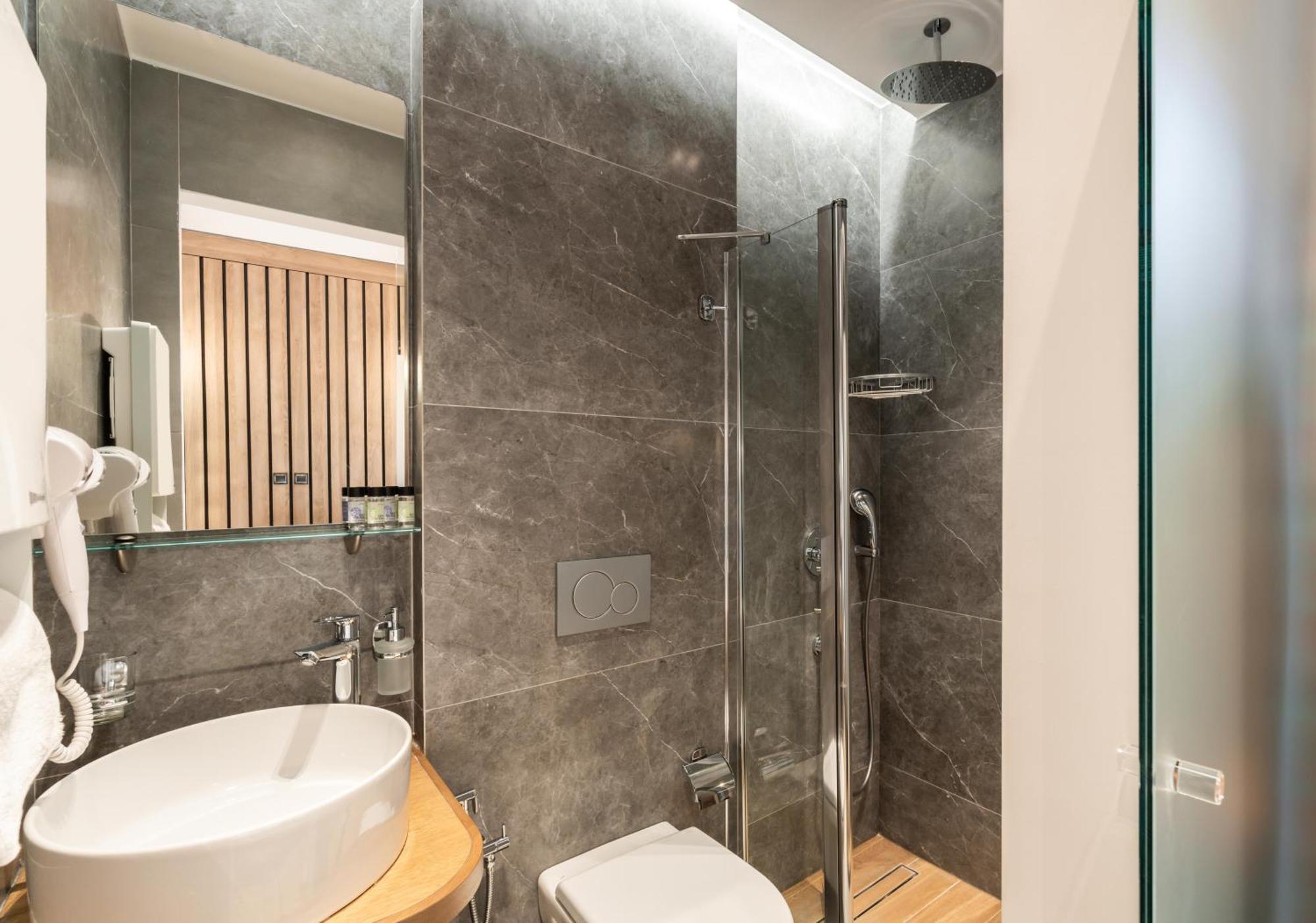 Luxury Bauhaus Athens Atenas Exterior foto