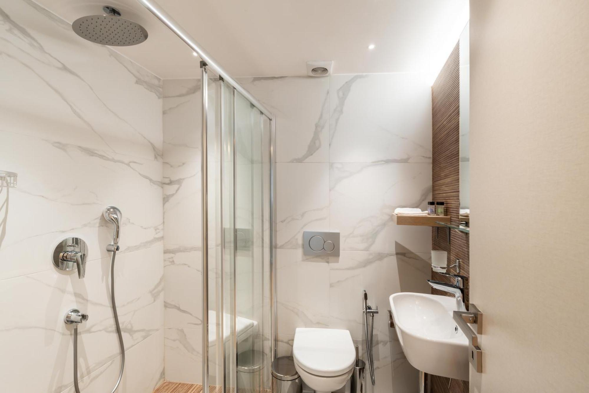 Luxury Bauhaus Athens Atenas Exterior foto